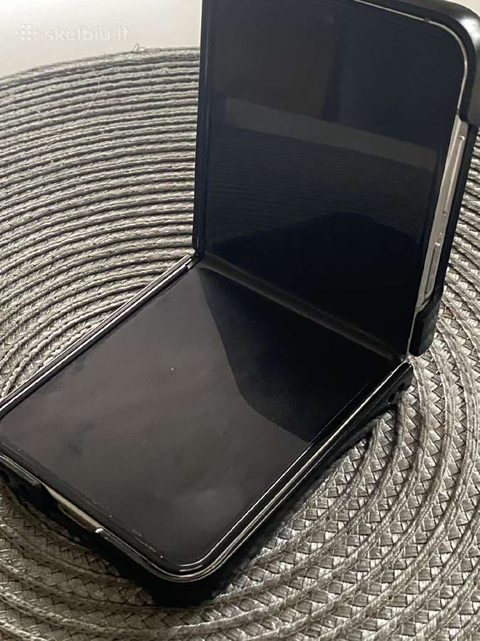 Parduodu samsung flip 5