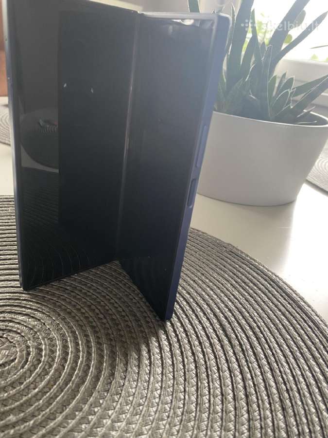 Parduodu samsung fold 6
