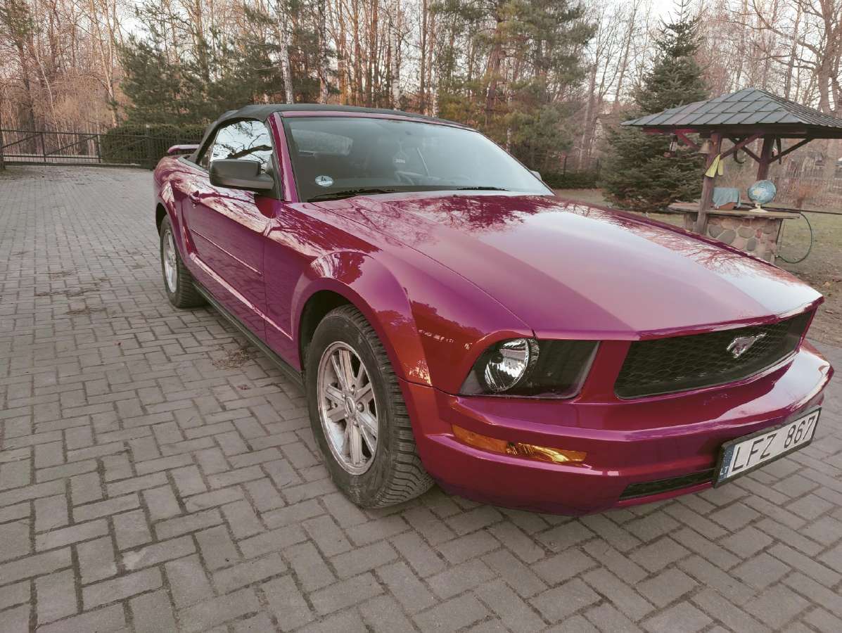 Ford Mustang Kabrio - nuotraukos Nr. 2