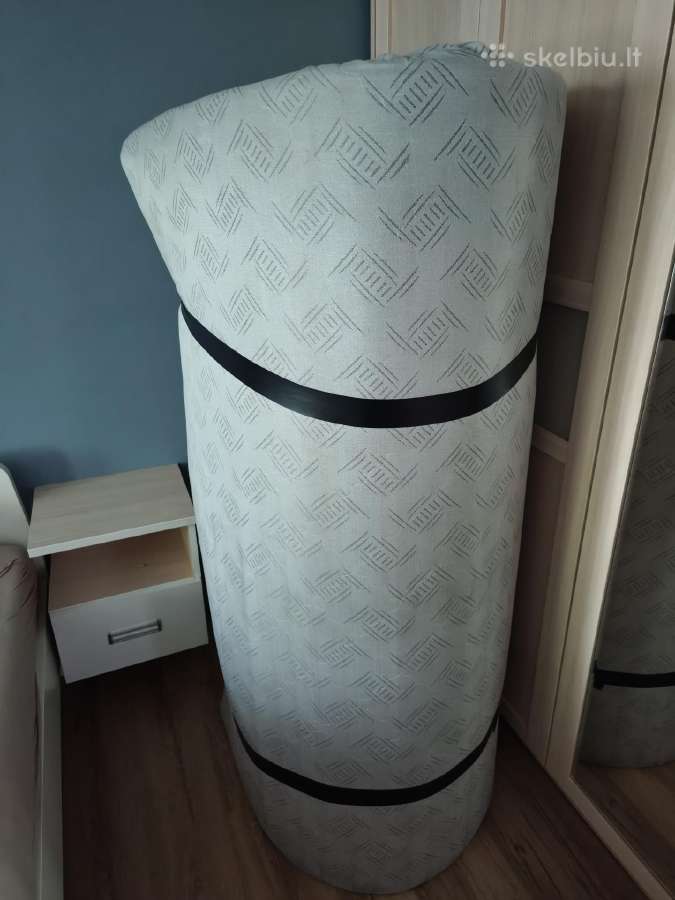 Atiduodu čiužinį