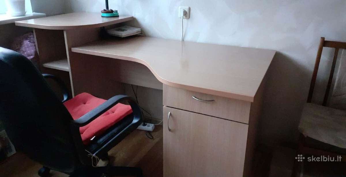Rašomasis stalas