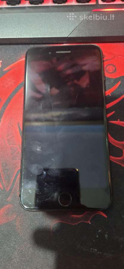 iPhone 8 plius