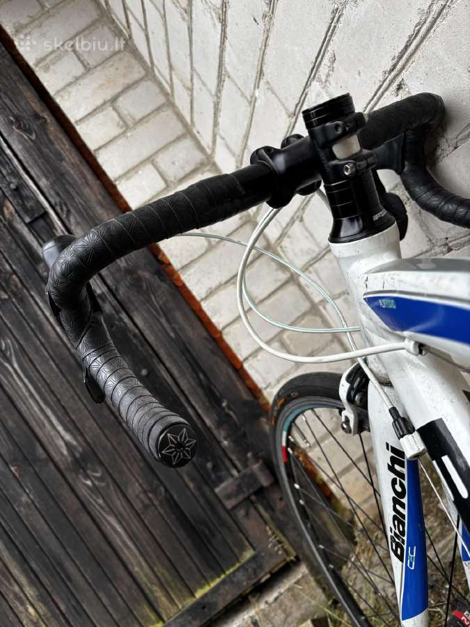 Bianchi plento dviratis - nuotraukos Nr. 2
