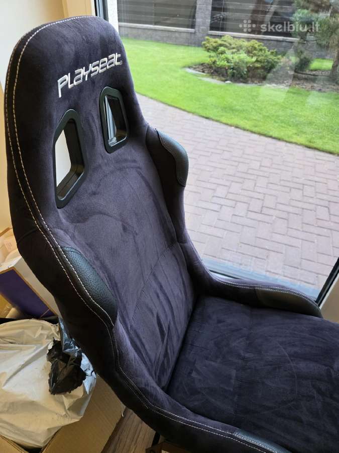 Playseat Evolution