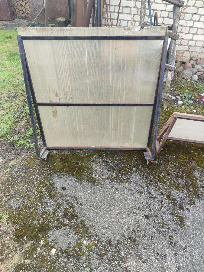 Stogeliai virš durų iš rimto metalo - nuotraukos Nr. 2