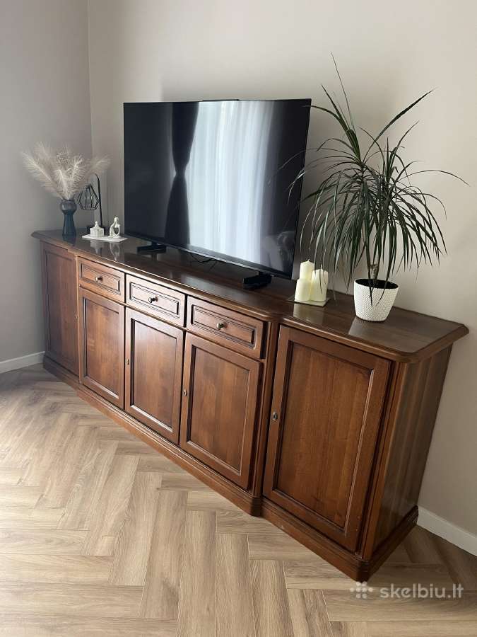 TV staliukas/komoda