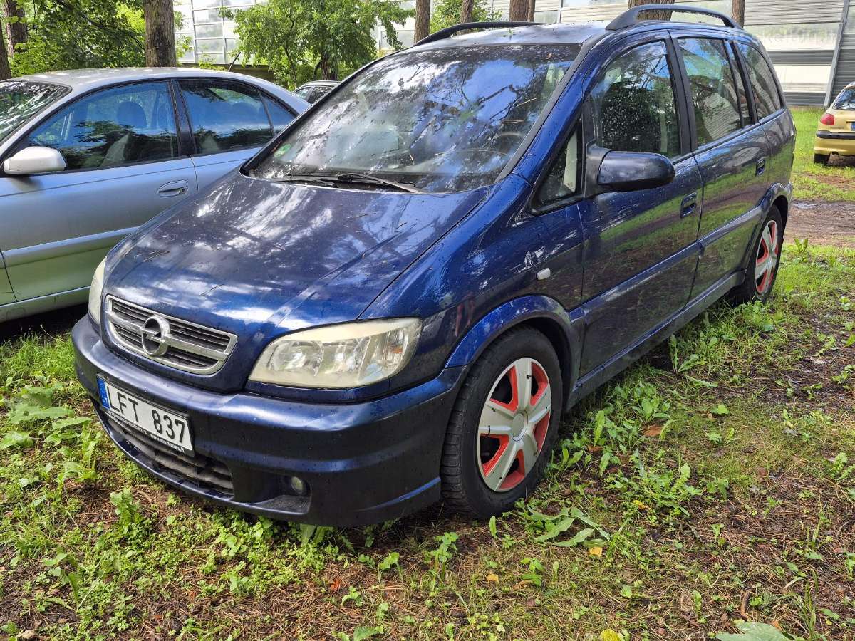 Opel zafira 2.2dti