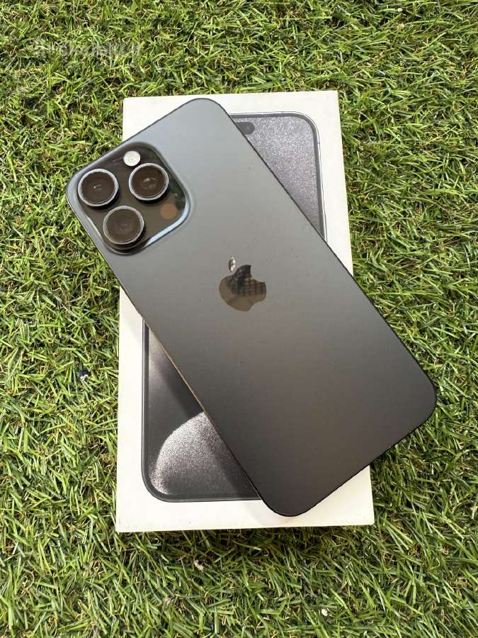 Apple iPhone 15 Pro Max 256gb Black Titanium 10/10