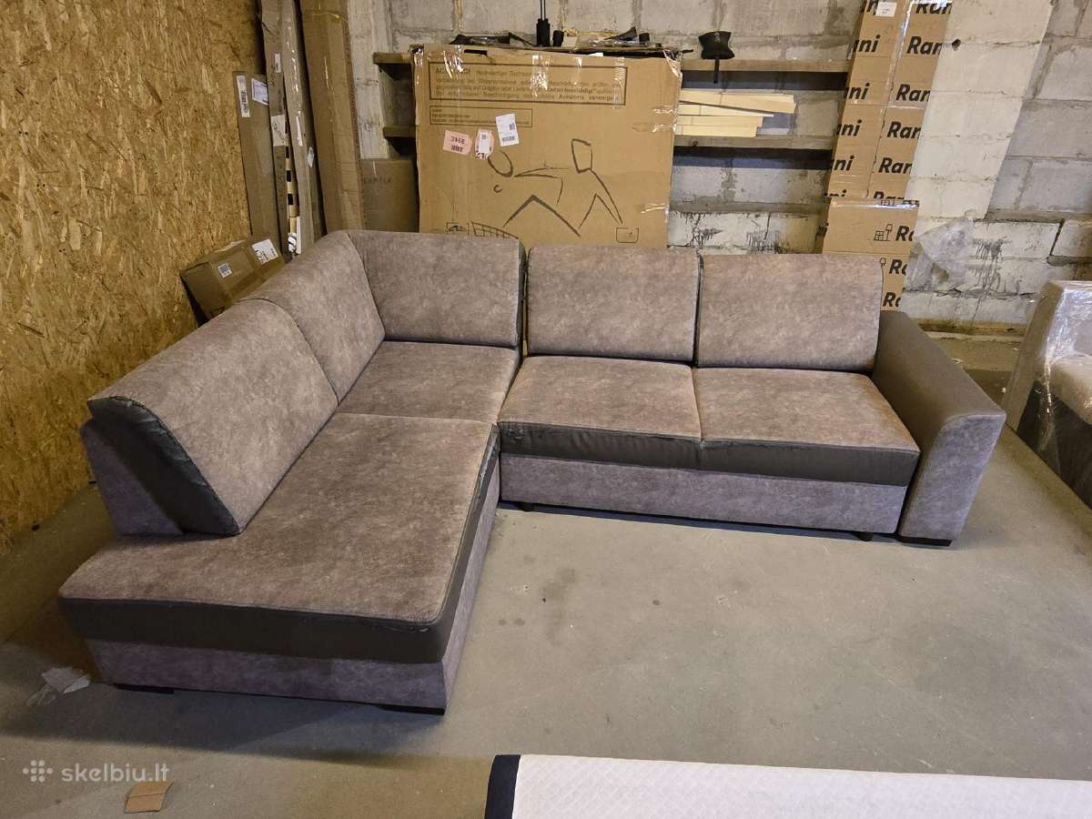 Naudotas kampas tik 80 Eur!