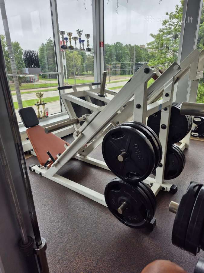 Leg press 45kojų preso treniruoklis