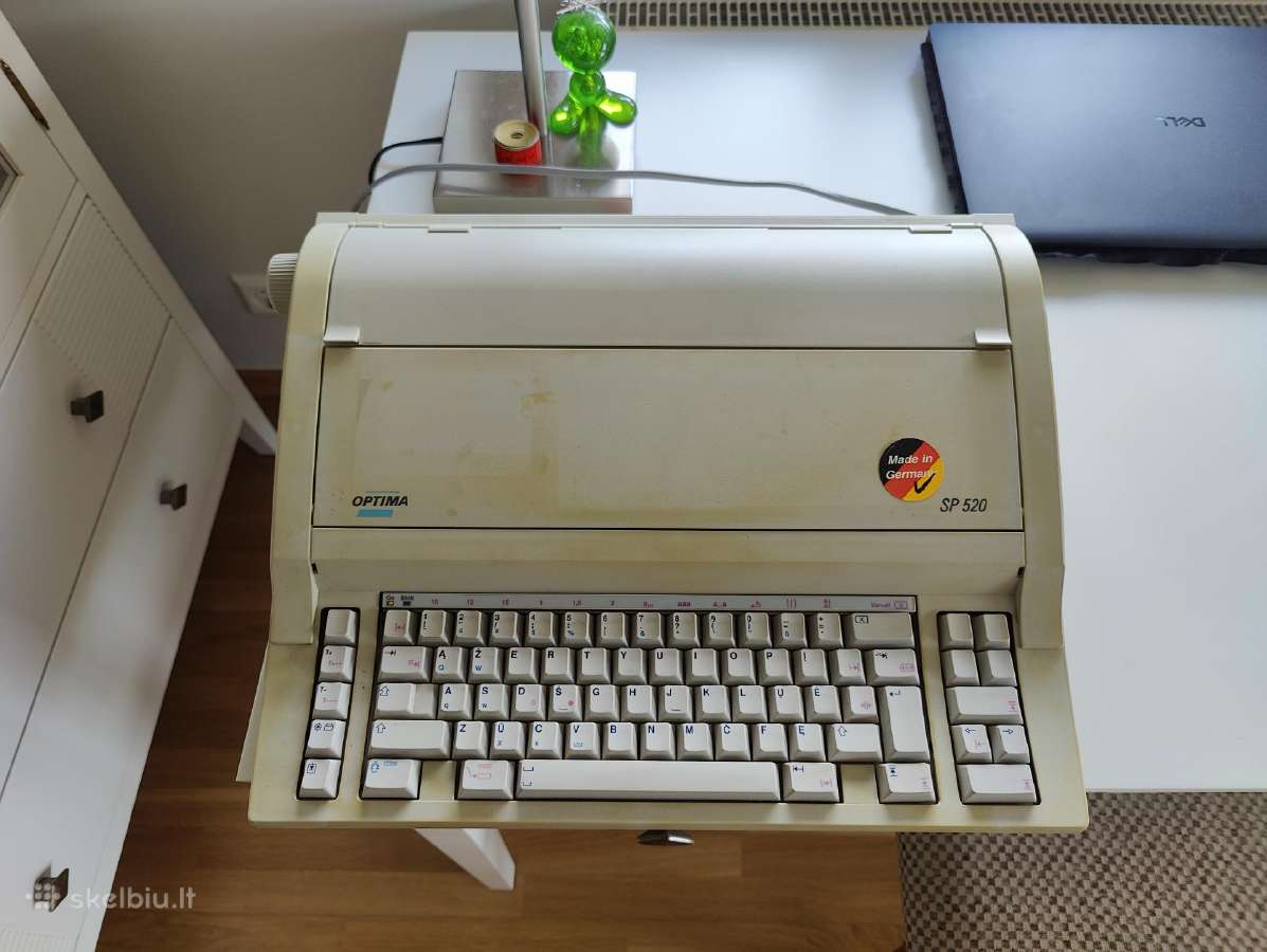 Parduodama rašomoji mašinėlė Optima Sp 520