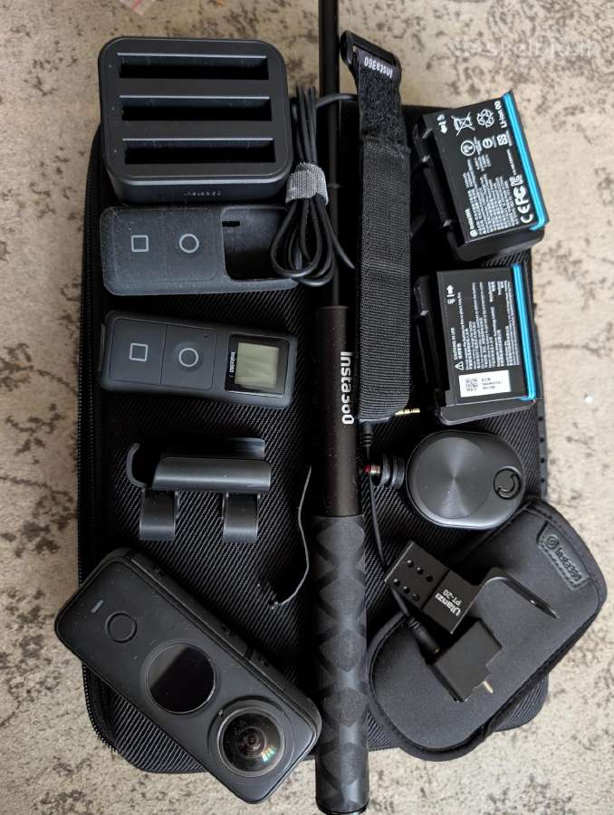 Insta360 x3