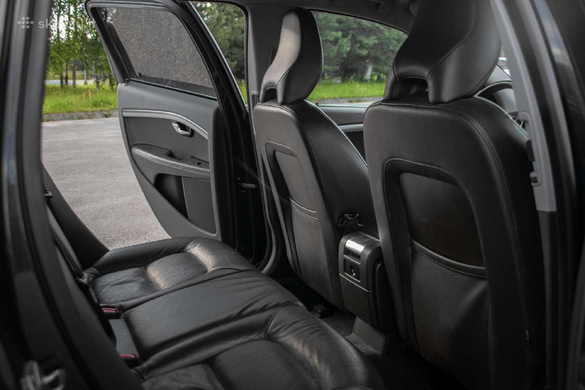 Volvo V70 2014