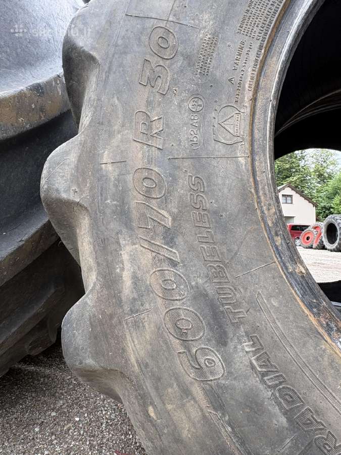 710/70r42 600/70r30 Michelin padangos - nuotraukos Nr. 9