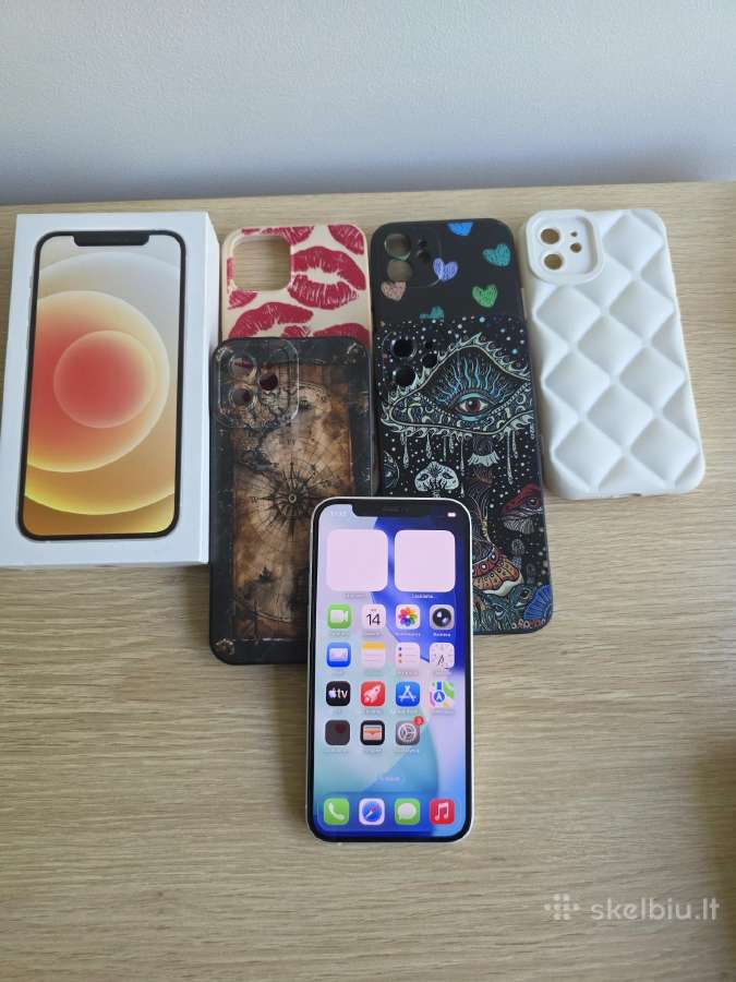 iPhone 12 su nauja baterija