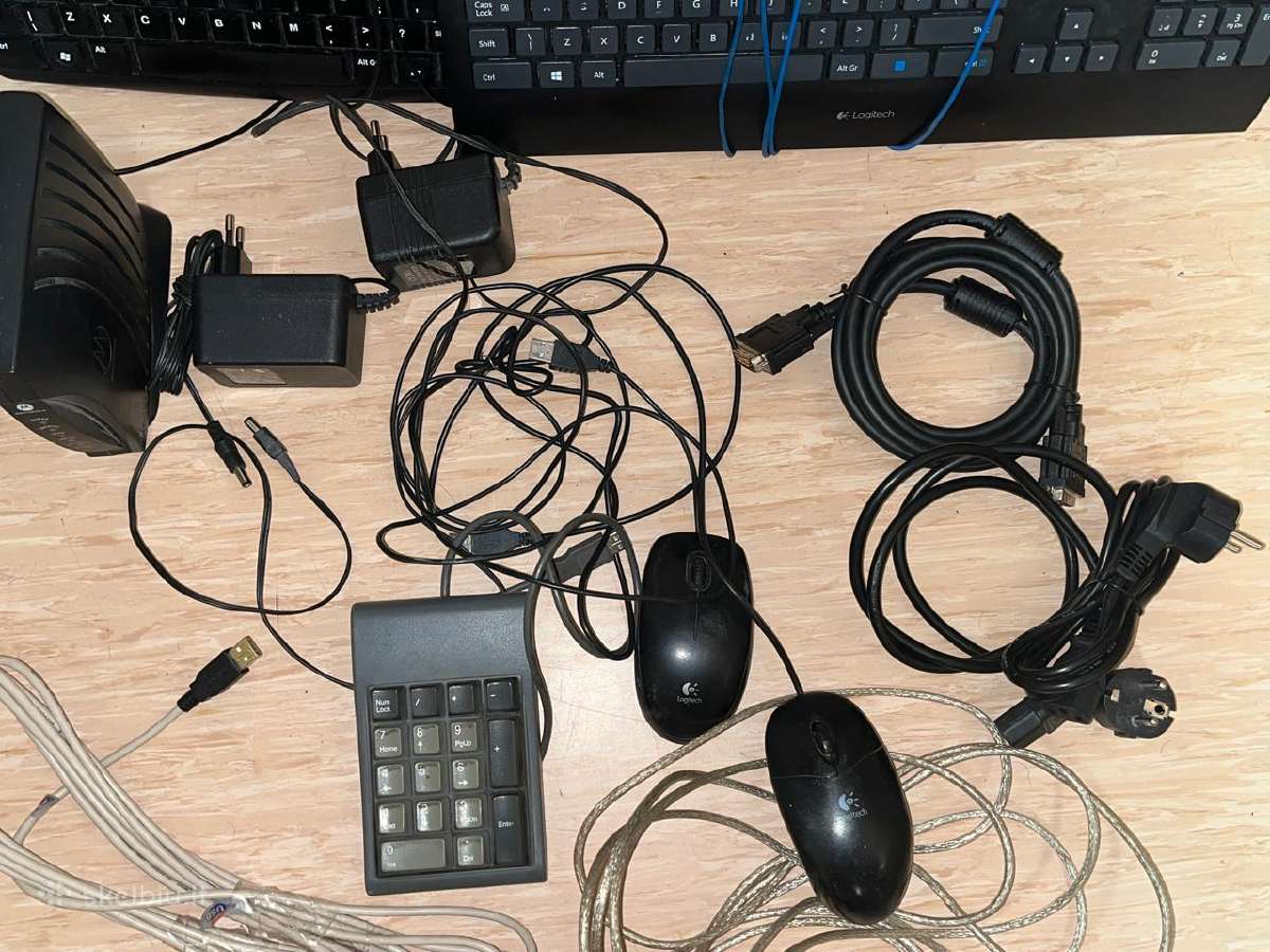 Electronics: keyboards, mouse, computer accessory - nuotraukos Nr. 34