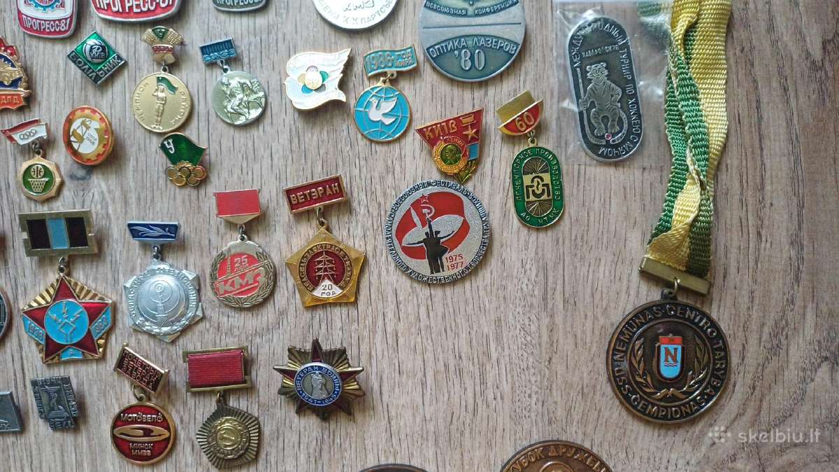 Medaliai ženkliukai rinkinys virš 110 vnt - nuotraukos Nr. 7