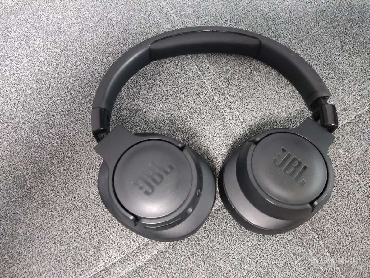 Jbl Tune 720bt ir kitos ausinės - nuotraukos Nr. 2