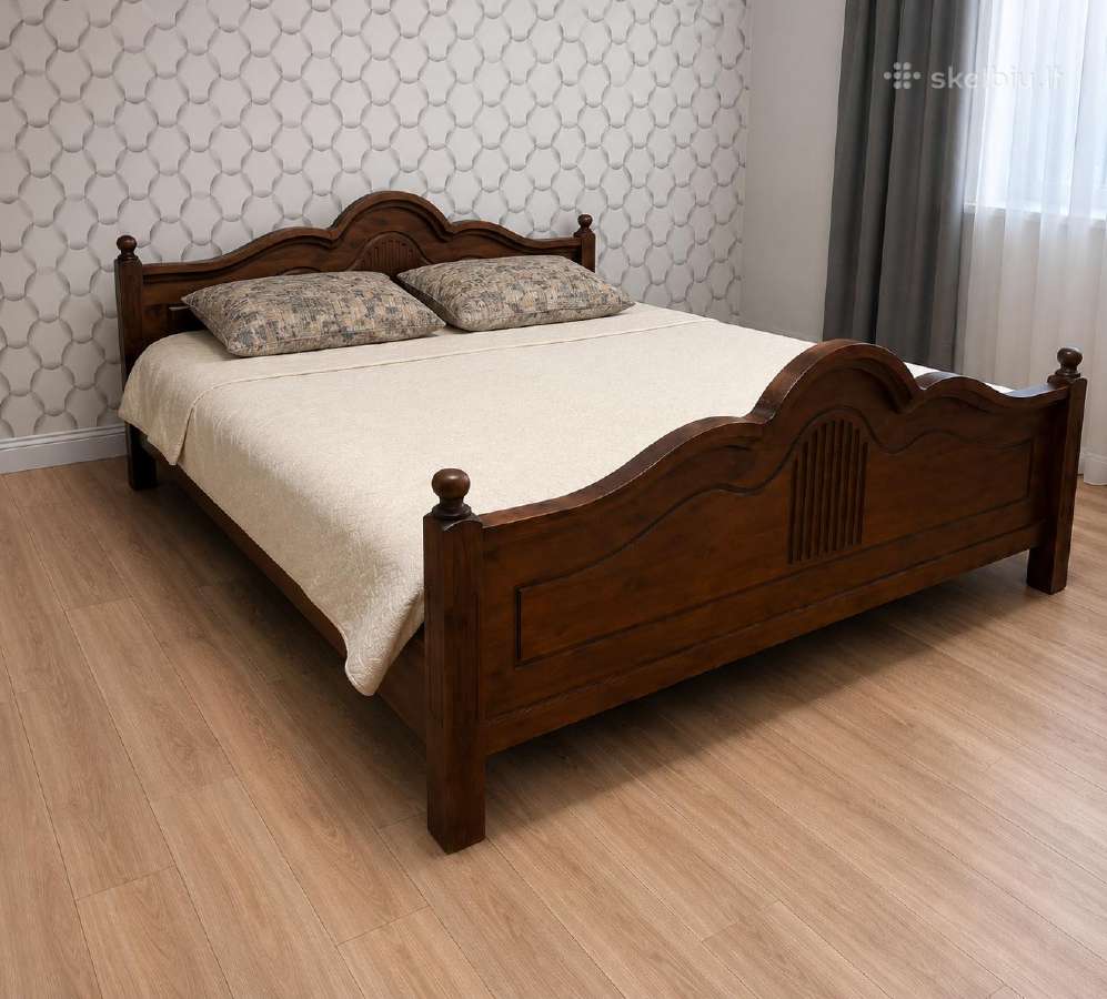 Parduodama tvirta medinė dvigulė lova 180 200 cm