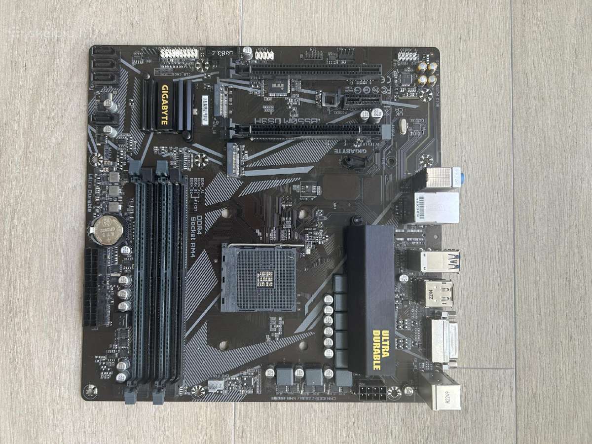 Gigabyte B550 Ds3h