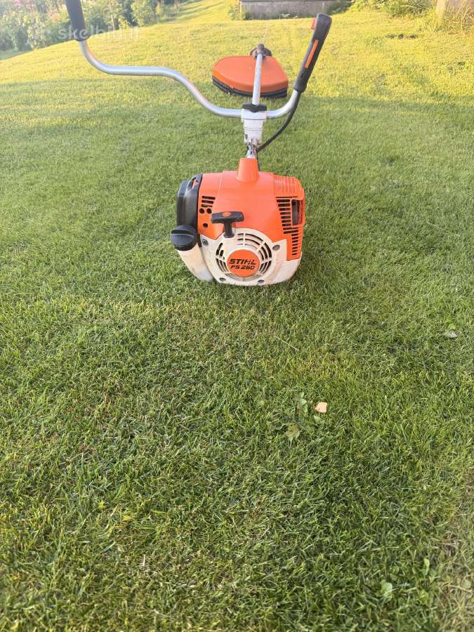 Stihl FS 250 žoliapjovė
