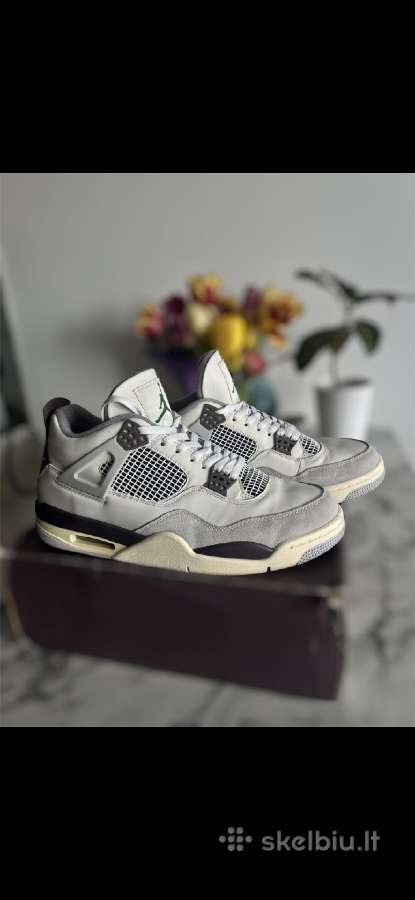 Jordan 4