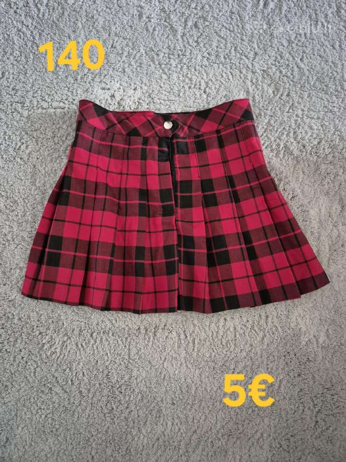 Mokyklinė uniforma - nuotraukos Nr. 7