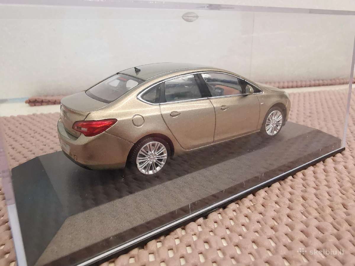1:43 Opel (a-c) Modeliai - nuotraukos Nr. 26