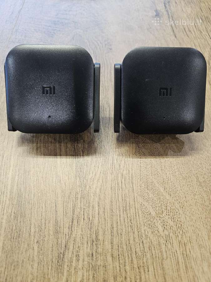 Parduodu 2 signalo stiprintuvus Xiaomi Mi Wi-fi