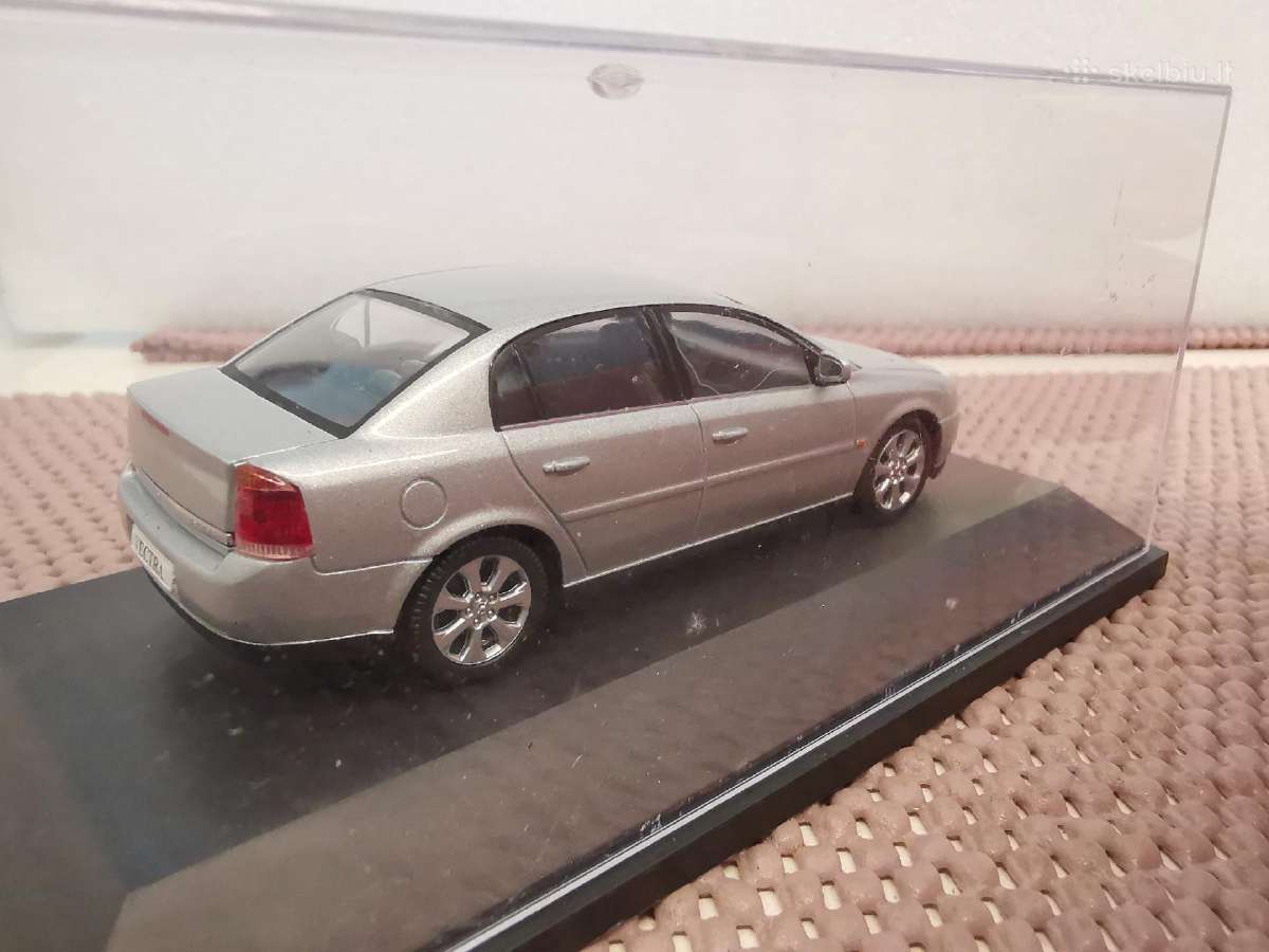 1:43 Opel (k-z) Modeliai - nuotraukos Nr. 26