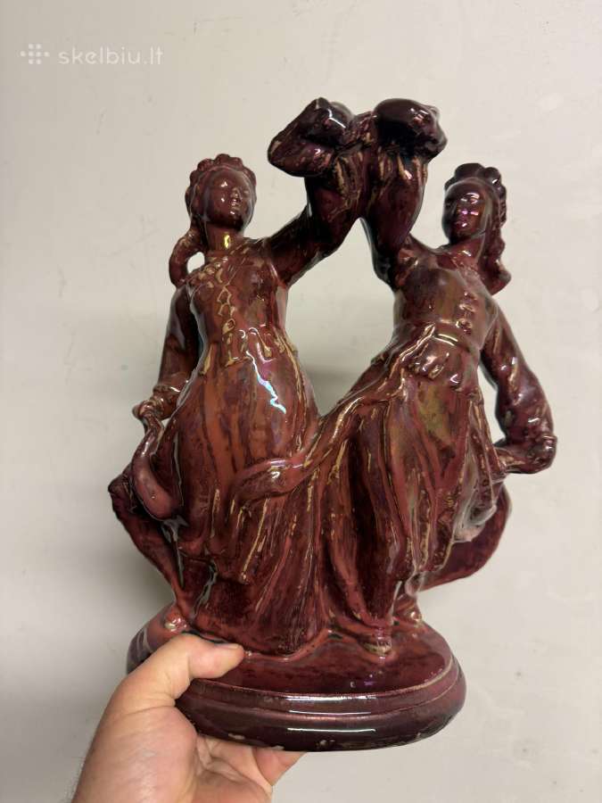 Kolekcinė Kauno dailės statula "Šokėjos", h-30cm