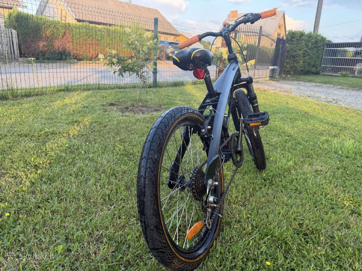 Stilingas ir kokybiškas Bmw Cruise Bike Junior 20" - nuotraukos Nr. 4