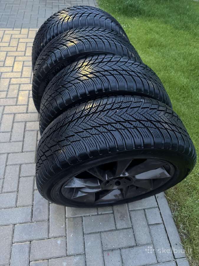 R20 lieti ratlankiai su žieminėm padangom