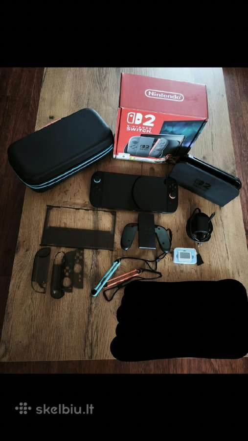 Nintendo Switch 2 su priedais