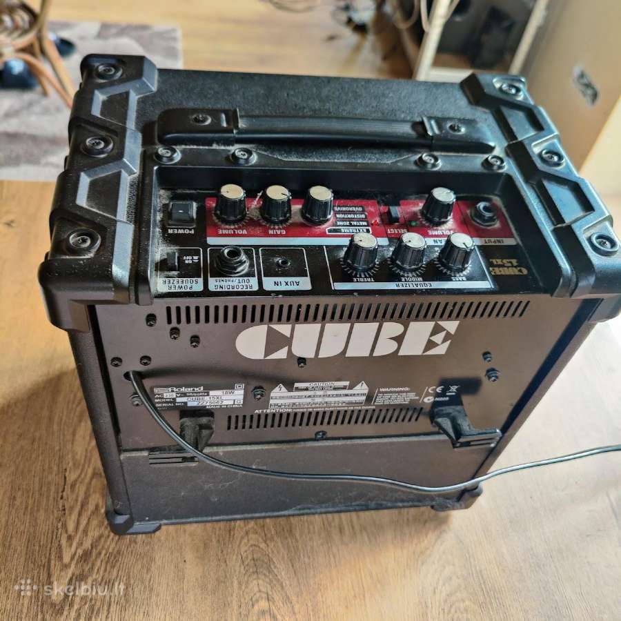 Roland Cube-15xl gitarinis stiprintuvas (15w) - nuotraukos Nr. 2