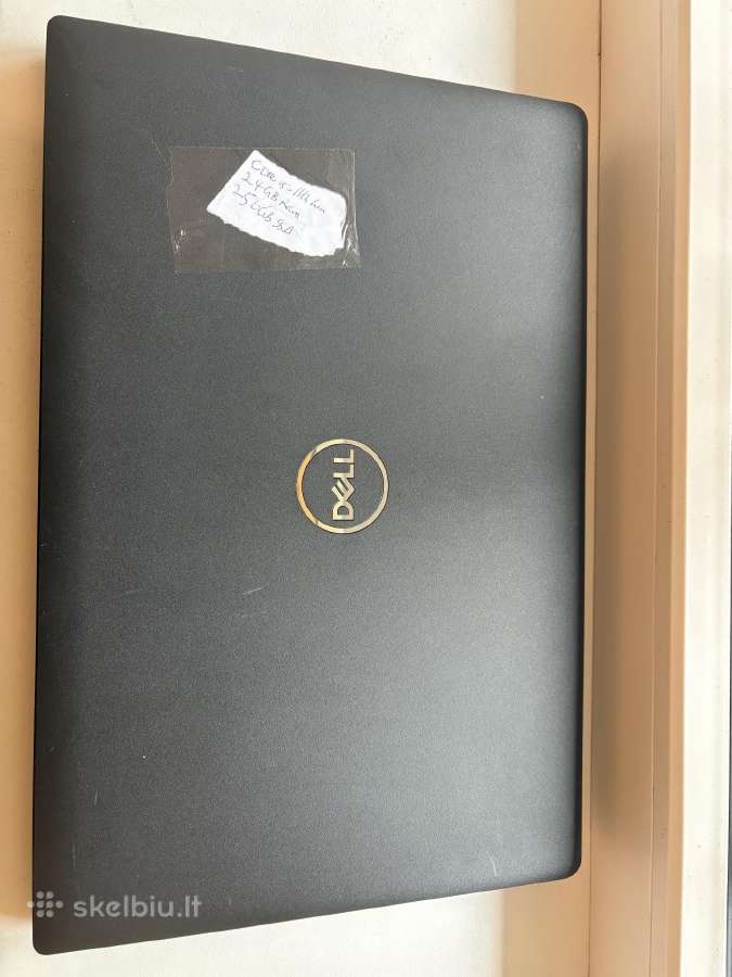 „Dell Latitude 3520“, 11-OS kartos. „Core i5-1135g