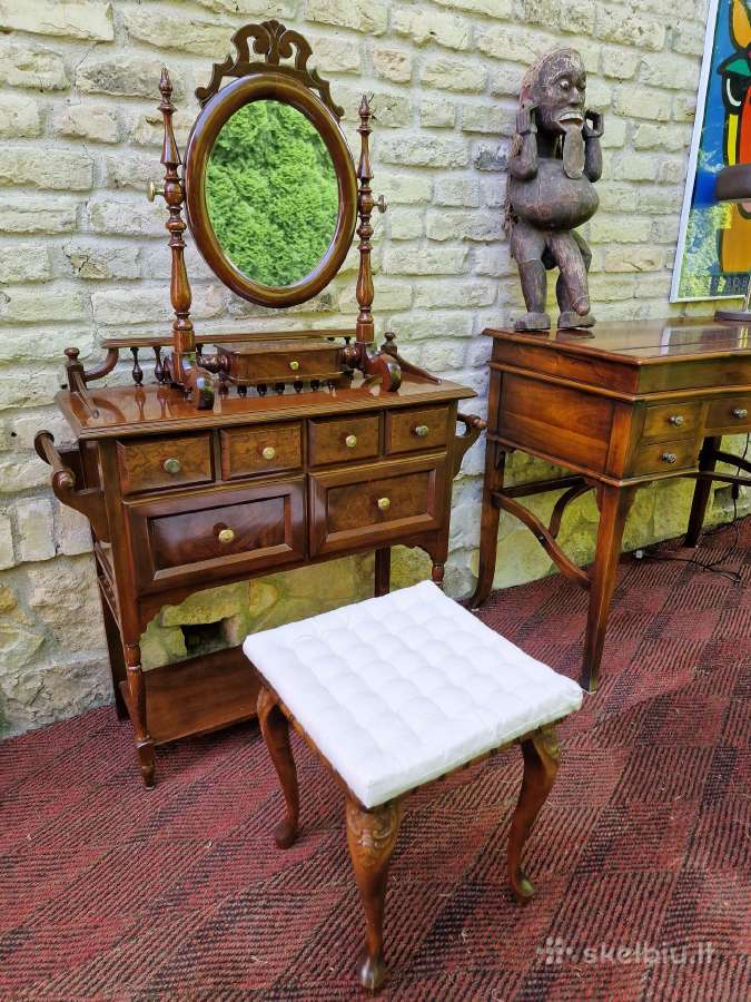 Vintažinis raudonmedžio kosmetinis staliukas - nuotraukos Nr. 9