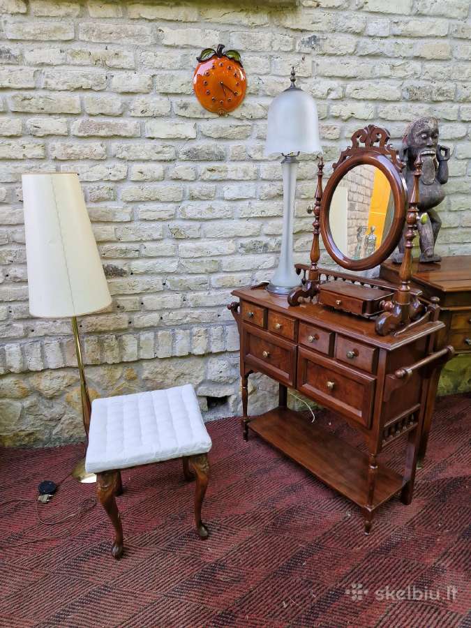Vintažinis raudonmedžio kosmetinis staliukas - nuotraukos Nr. 24