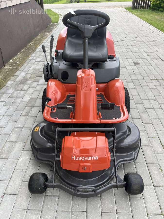 Husqvarna raideris traktoriukas