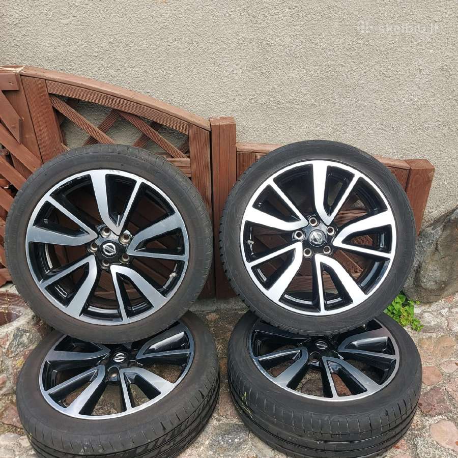 Originalūs Nissan R-17 lieti atlankiai su padangom - nuotraukos Nr. 3