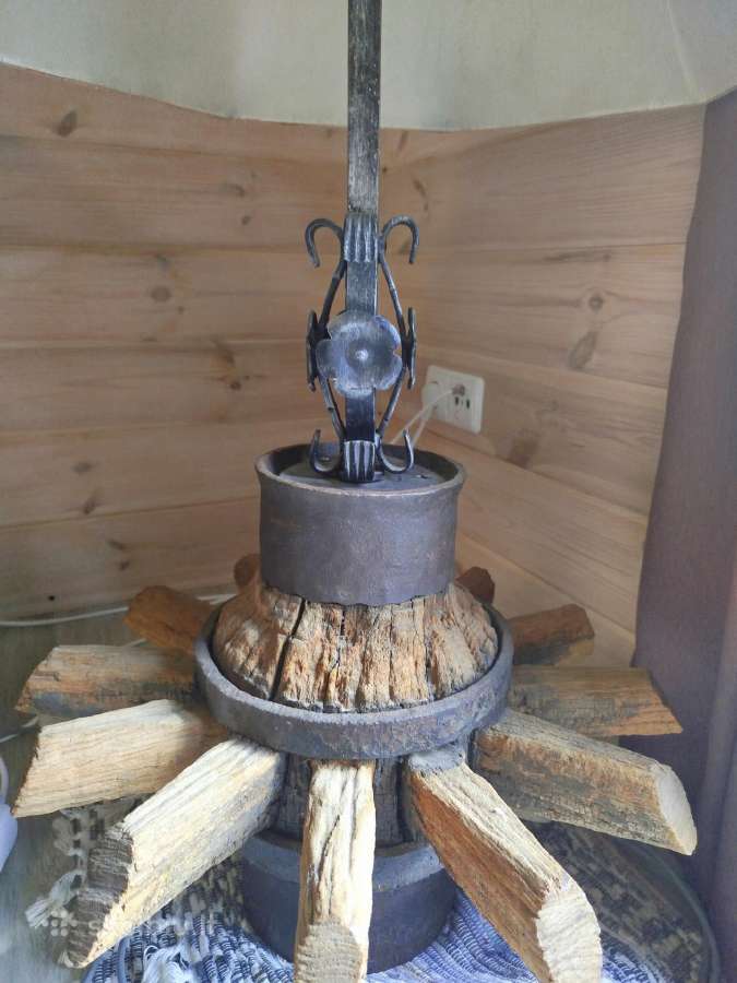 Toršeras ant ąžuolinio rato - nuotraukos Nr. 2
