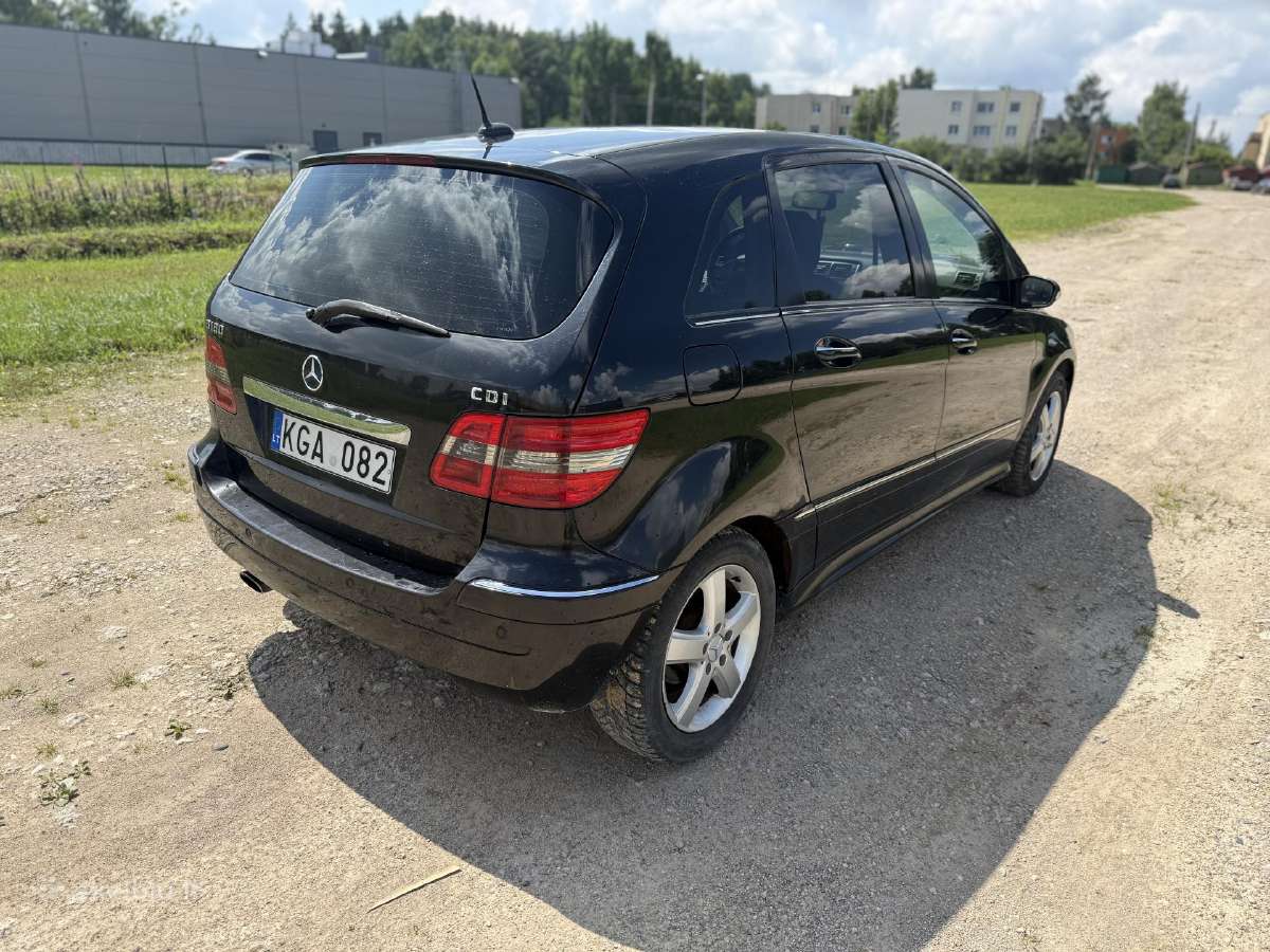 Mercedes Benz B180 - nuotraukos Nr. 5