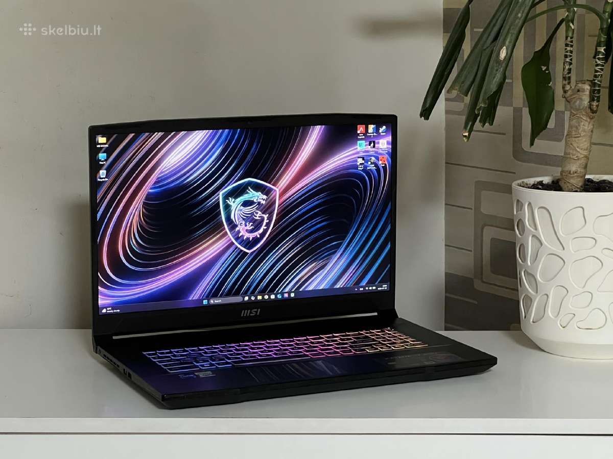 Parduodamas Msi Katana su Rtx 4070, I7-12k, 32/1tb