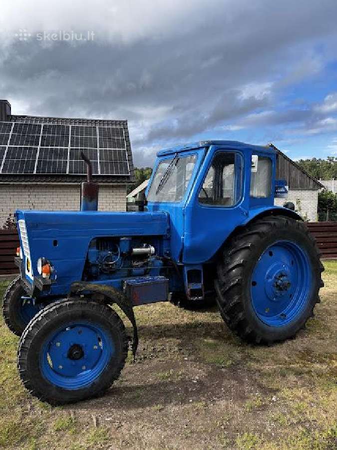Du traktoriai Mtz-50 - nuotraukos Nr. 2