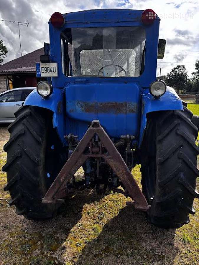 Du traktoriai Mtz-50 - nuotraukos Nr. 4