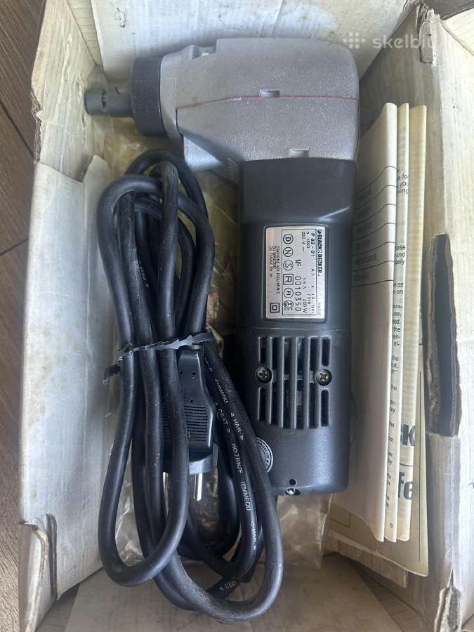 Skardos žirklės Black & Decker