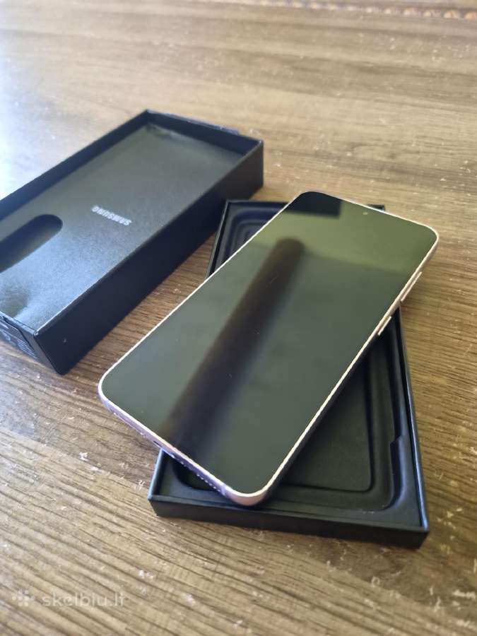 Parduodu labai geros būklės samsung S23