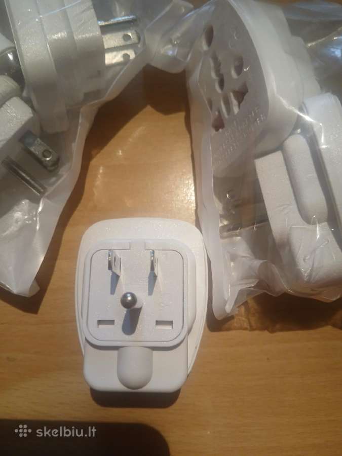 Universalus kelioniniai adapteriai (eu/usa)