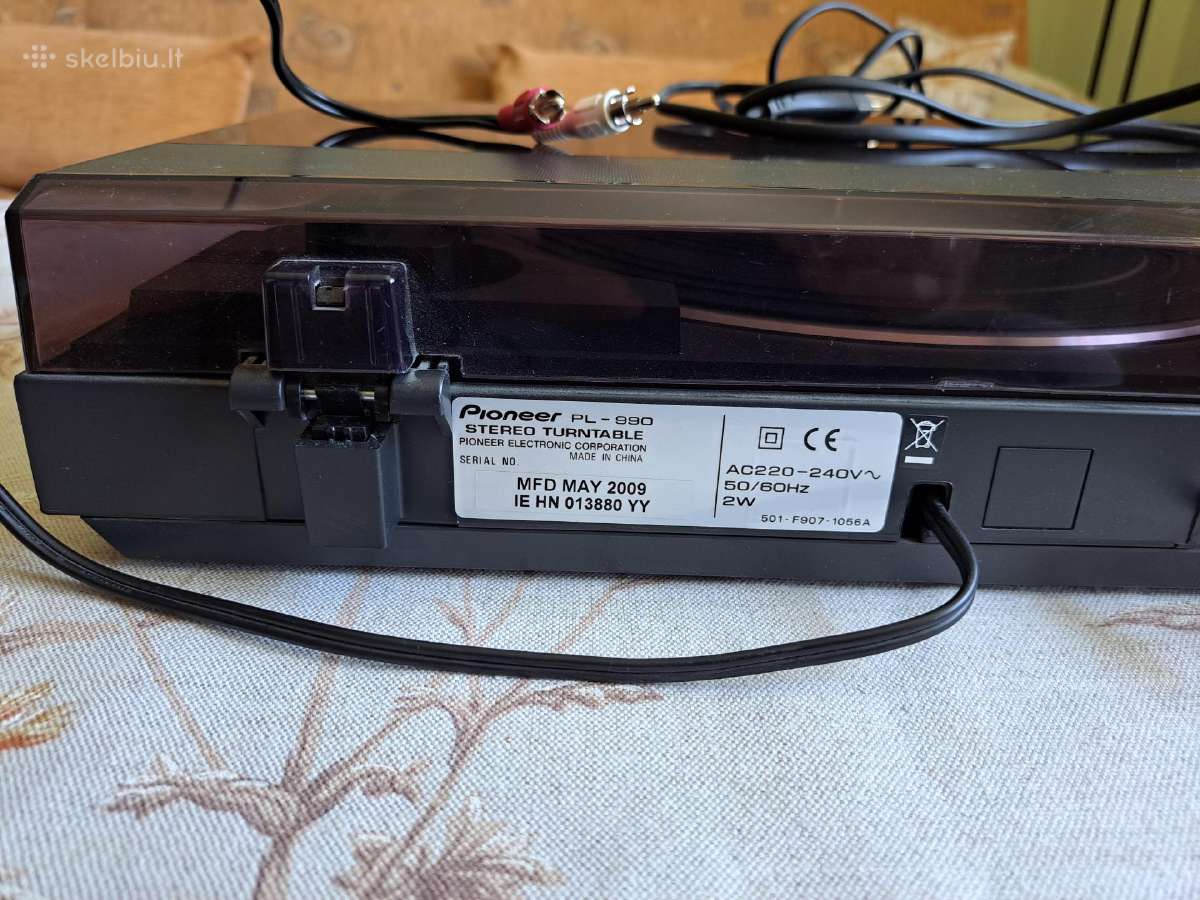 Parduodu automatinį vinilinių plokštelių grotuvą - nuotraukos Nr. 2