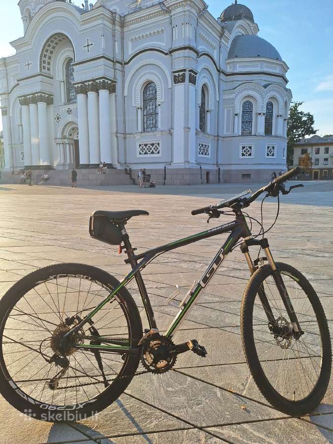 Kalnų dviratis GT